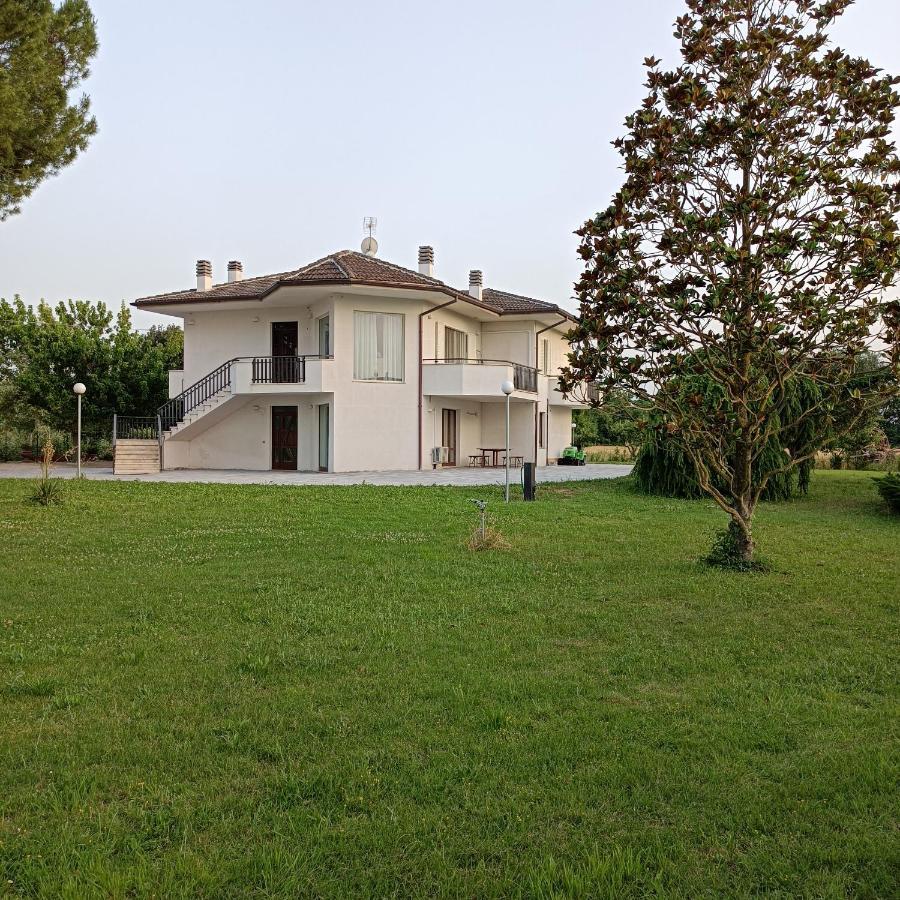 Vila Casa Michelangelo Morrovalle Exteriér fotografie
